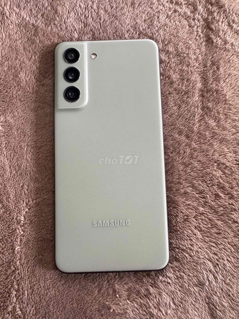 Samsung Galaxy S21 FE 5G ram 6/128gb. Mua bán Điện thoại tại Thành phố Thủ Đức Tp Hồ Chí Minh được đăng bởi Ngoc Trâm Mobile hình 1