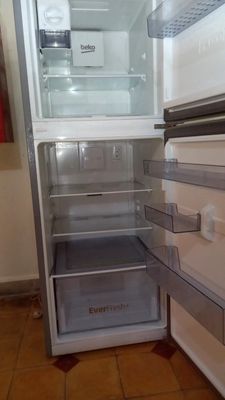 Tủ lạnh 230 lít BEKO
