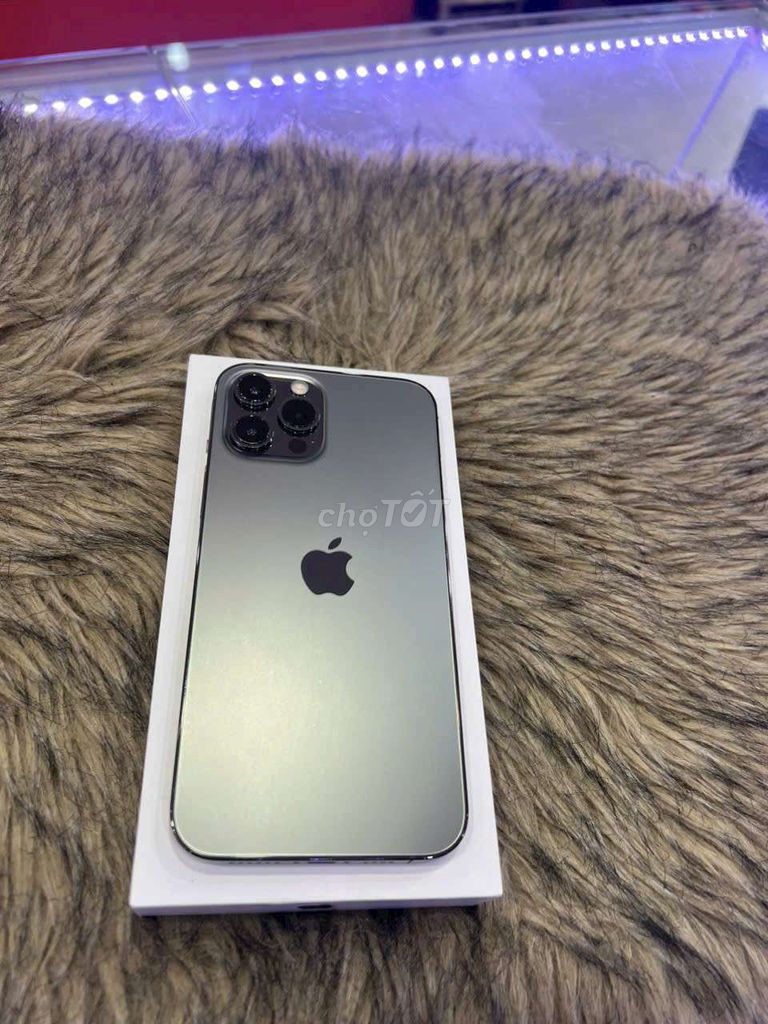 iPhone 12promax 256gb gray qtế mỹ pin 100 zin keng