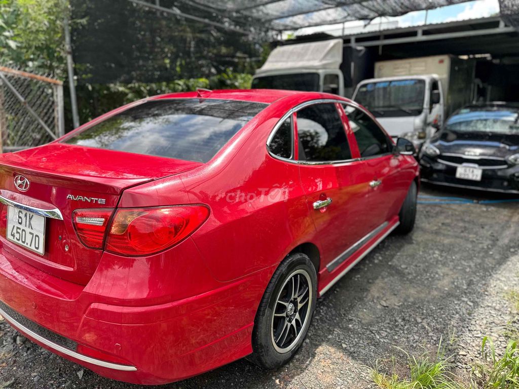 Hyundai Avante 2014 1.6 AT - 12454 km. Mua bán Ô tô tại Huyện Bàu Bàng Bình Dương được đăng bởi Trần Văn Quang hình 2