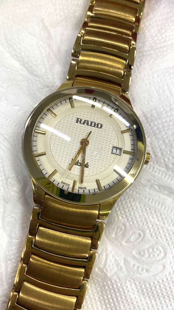 Đồng hồ rado vàng. Mua bán Đồng hồ tại Quận Ngũ Hành Sơn Đà Nẵng được đăng bởi Quảng Lí hình 1
