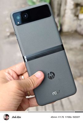 Motorola Razr 40S 8.256 có ship va gl. Mua bán Điện thoại tại Quận Bình Tân Tp Hồ Chí Minh được đăng bởi Anh Rin