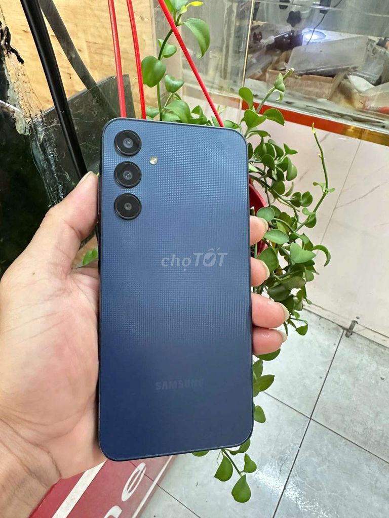 Samsung Galaxy A25 5G 8GB/128GB Xanh. Mua bán Điện thoại tại Quận 12 Tp Hồ Chí Minh được đăng bởi TMT Dr  hình 1