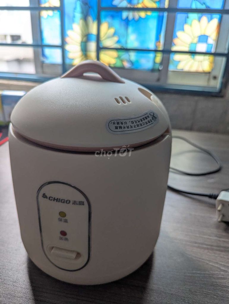 Nồi cơm điện mini CHIGO Trắngi(dùng vài lần). Mua bán Bếp, lò, đồ điện nhà bếp tại Quận Hải Châu Đà Nẵng được đăng bởi Duy hình 1