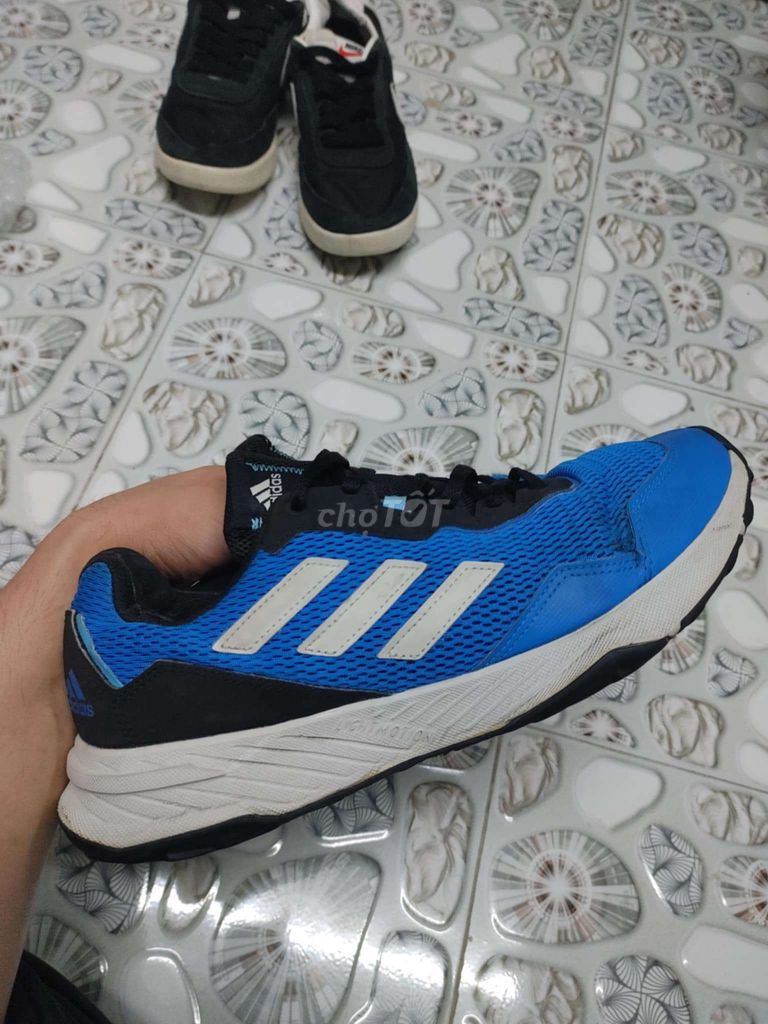 Adidas Tracefinder size 44 chính hãng