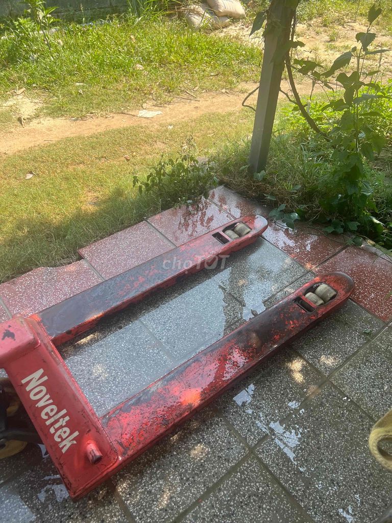 xe nâng tay. Mua bán Đồ chuyên dụng, Giống nuôi trồng tại Thị xã Phú Mỹ Bà Rịa - Vũng Tàu được đăng bởi cương hình 1