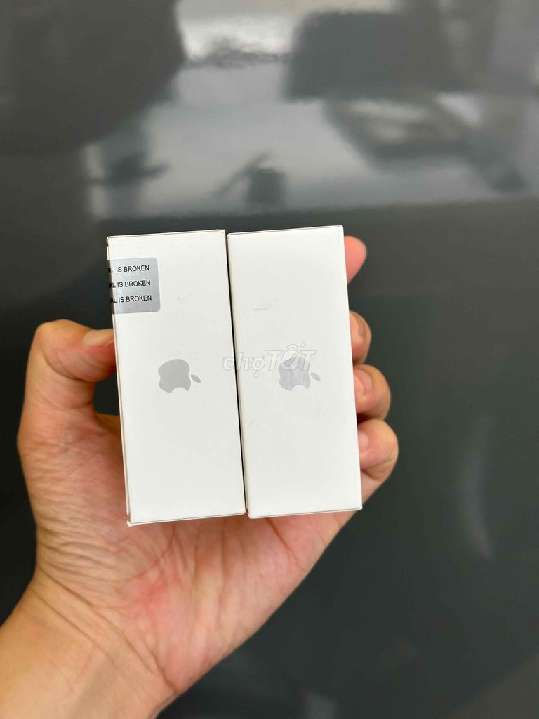 Tai nghe Apple AirPods 4 Mới New Seal Bh 12T. Mua bán Tivi, Âm thanh tại Quận Ninh Kiều Cần Thơ được đăng bởi Quý Mobile Cần thơ hình 1