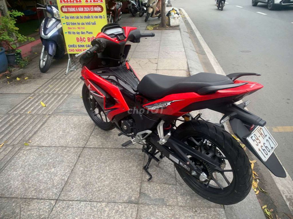 Honda winner v3 2022 mới 90% Bstp chính chủ. Mua bán Xe máy tại Quận Tân Phú Tp Hồ Chí Minh được đăng bởi Tuanduy hình 5