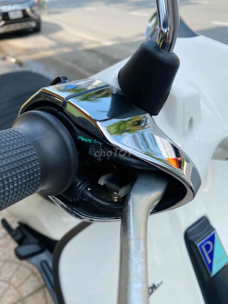 Piaggio Vespa ABS Carbon 2019 Đk 2020 siêu lướt✅. Mua bán Xe máy tại Quận Ninh Kiều Cần Thơ được đăng bởi Hiếu Xe máy Tân Liên Hưng 2 hình 20