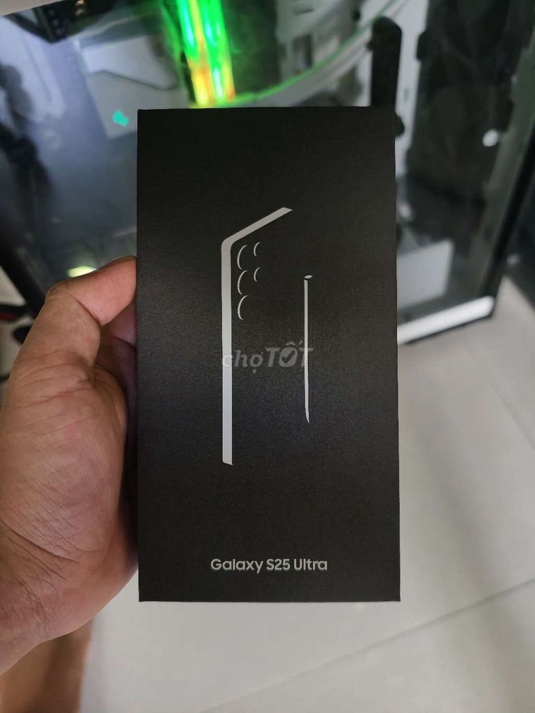 Samsung Galaxy S25 Ultra 256GB. Mua bán Điện thoại tại Quận Sơn Trà Đà Nẵng được đăng bởi Hồ Sơn  hình 1