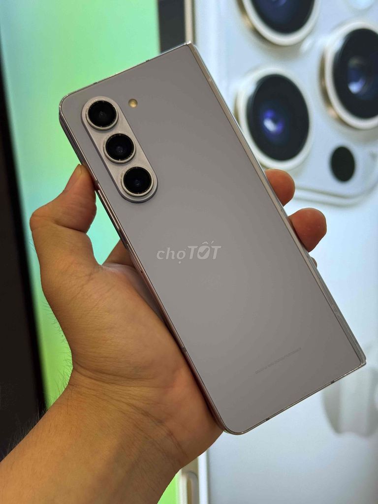Samsung Z Fold 5 512GB Xám 98%. Mua bán Điện thoại tại Quận 3 Tp Hồ Chí Minh được đăng bởi Phone2Hand hình 1