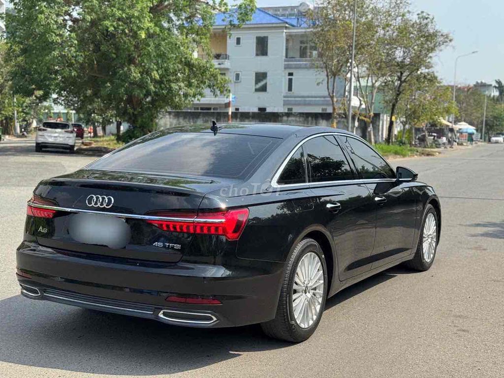 Audi A6 2021 photo 4