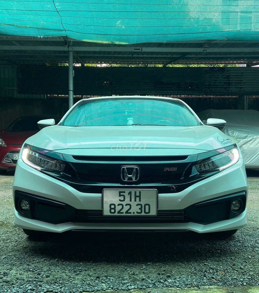 Honda Civic 2020 RS 1.5 AT - 33000 km. Mua bán Ô tô tại Quận Tân Phú Tp Hồ Chí Minh được đăng bởi Nguyễn Vạn Ân hình 1