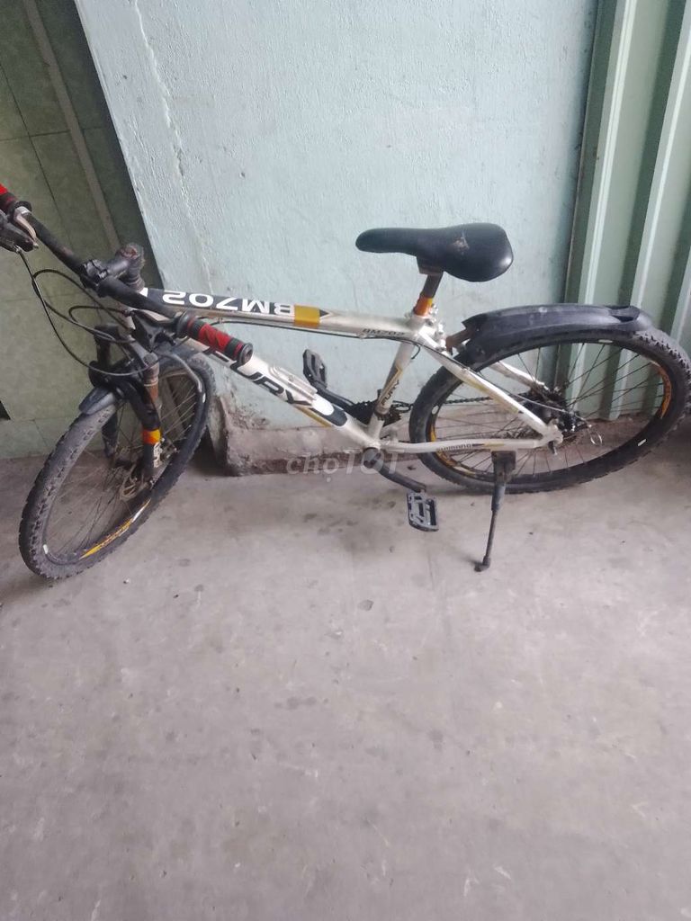 Fury MTB khung nhôm size 27. Mua bán Xe đạp tại Huyện Đức Hòa Long An được đăng bởi Thanh ly hình 1