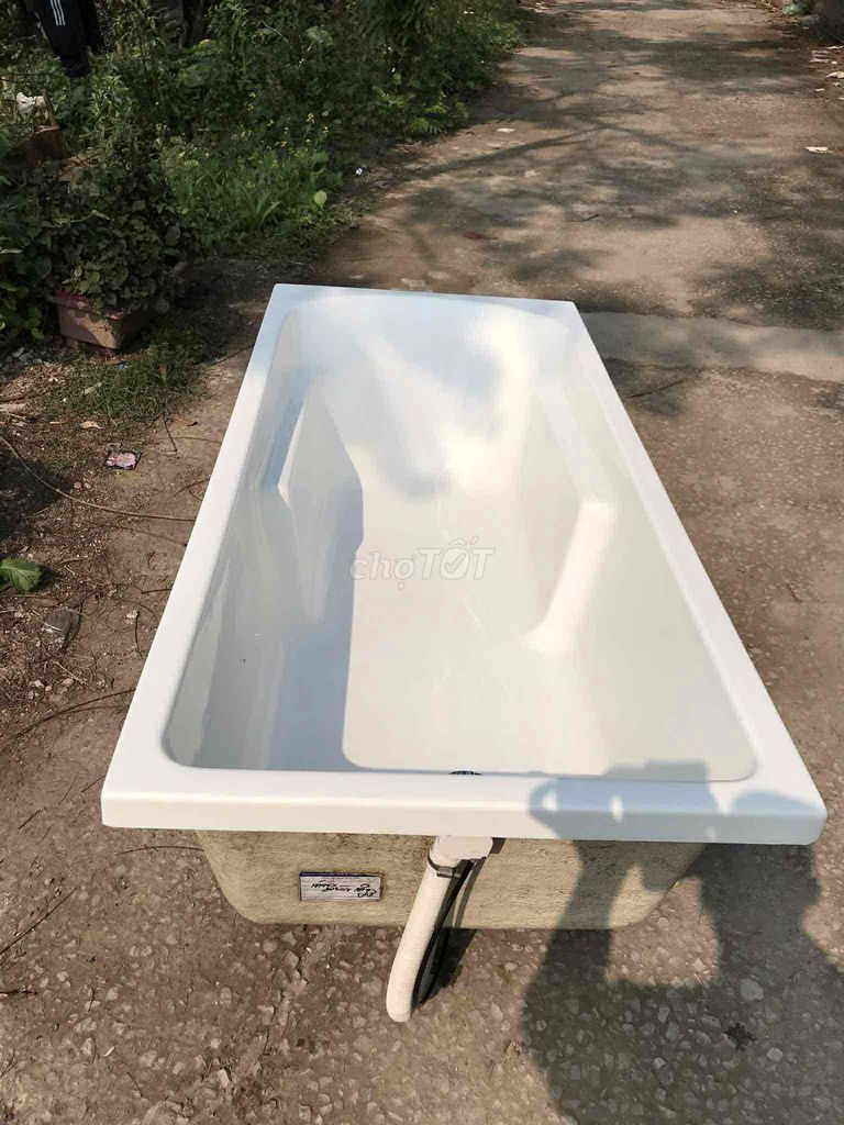 Bồn tắm KOHLER Composite Trắng. Mua bán Thiết bị vệ sinh, nhà tắm tại Huyện Thanh Trì Hà Nội được đăng bởi Hoa Huyền hình 1