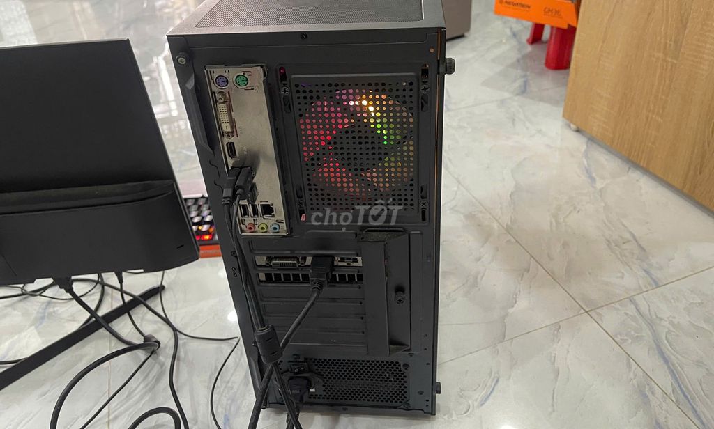 PC kèm màn hình 24"