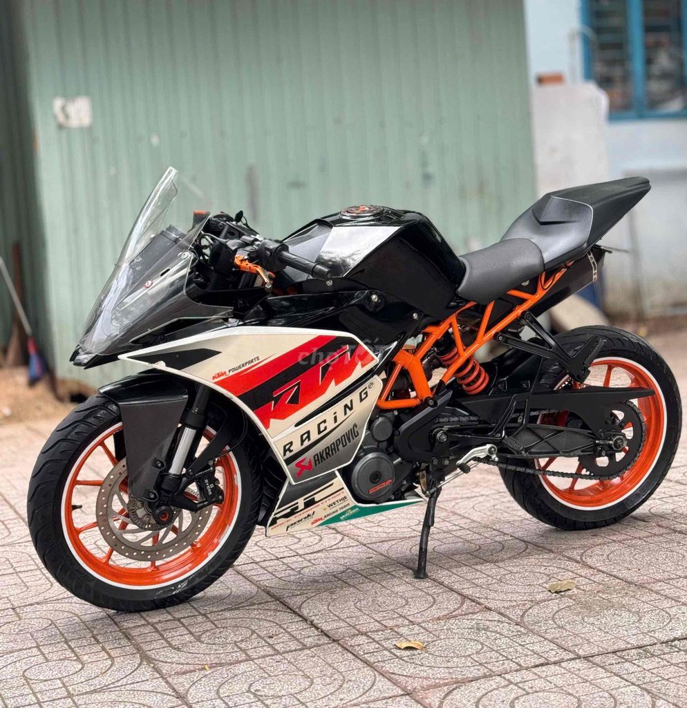 KTM RC250 ABS 2018 Черный, оранжевый, белый 30000 км
