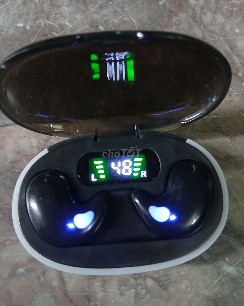Tai nghe Bluetooth Đen. Mua bán Tivi, Âm thanh tại Quận 1 Tp Hồ Chí Minh được đăng bởi meow 94 hình 1