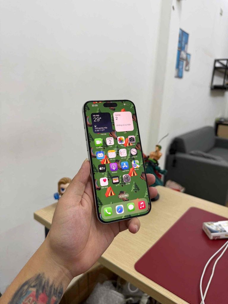 Apple iPhone 16 Pro Max 256GB Bạc. Mua bán Điện thoại tại Quận Đống Đa Hà Nội được đăng bởi KT Hà Nội Mobile hình 1
