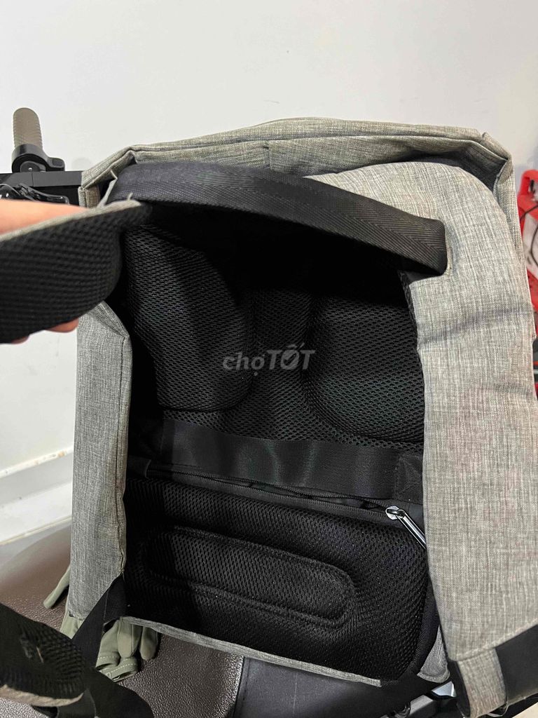 Balo chống trộm, chống nước có dây usb. Mua bán Túi xách tại Quận 4 Tp Hồ Chí Minh được đăng bởi Trần Lili hình 4