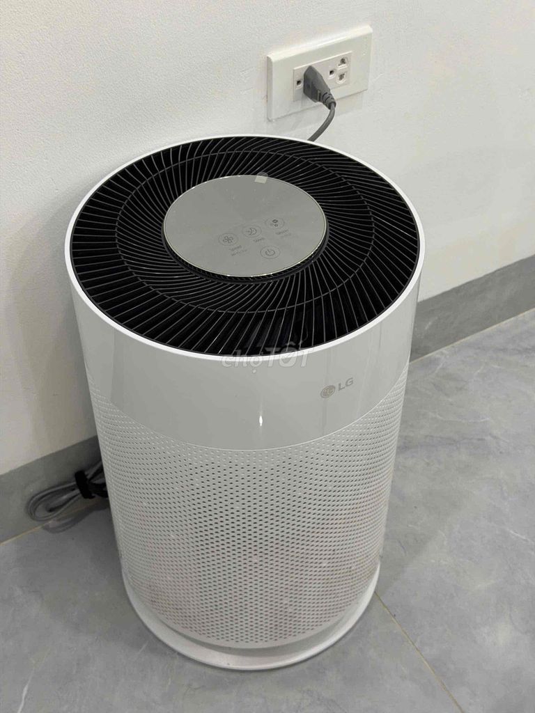 Máy lọc không khí LG Trắng. Mua bán Máy lạnh, điều hoà tại Quận Cầu Giấy Hà Nội được đăng bởi Thuy Le hình 1