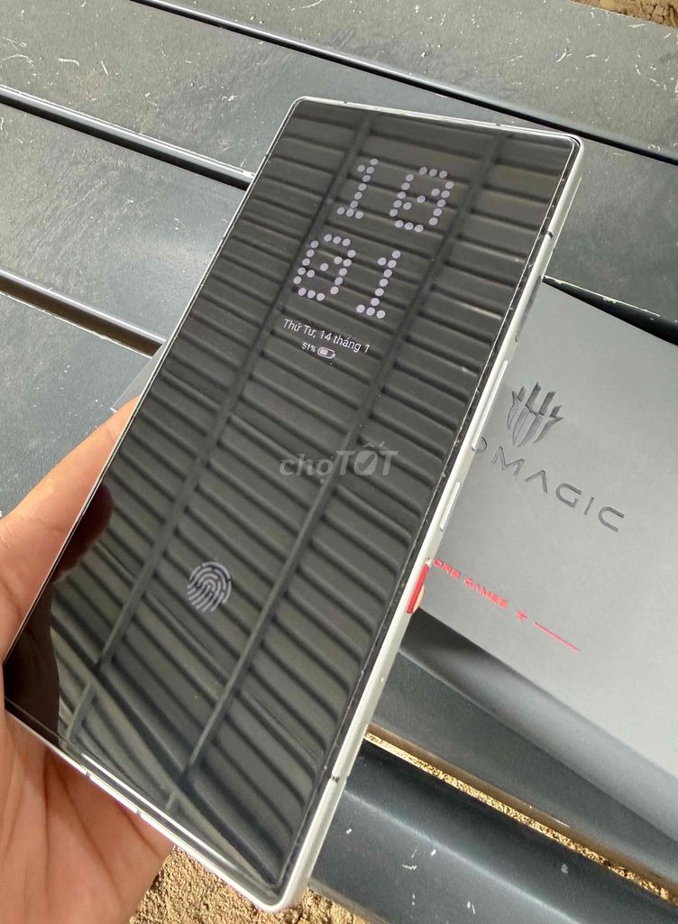 Red Magic 11 Pro 16GB/512GB Bạc. Mua bán Điện thoại tại Thành phố Thuận An Bình Dương được đăng bởi công danh hình 1