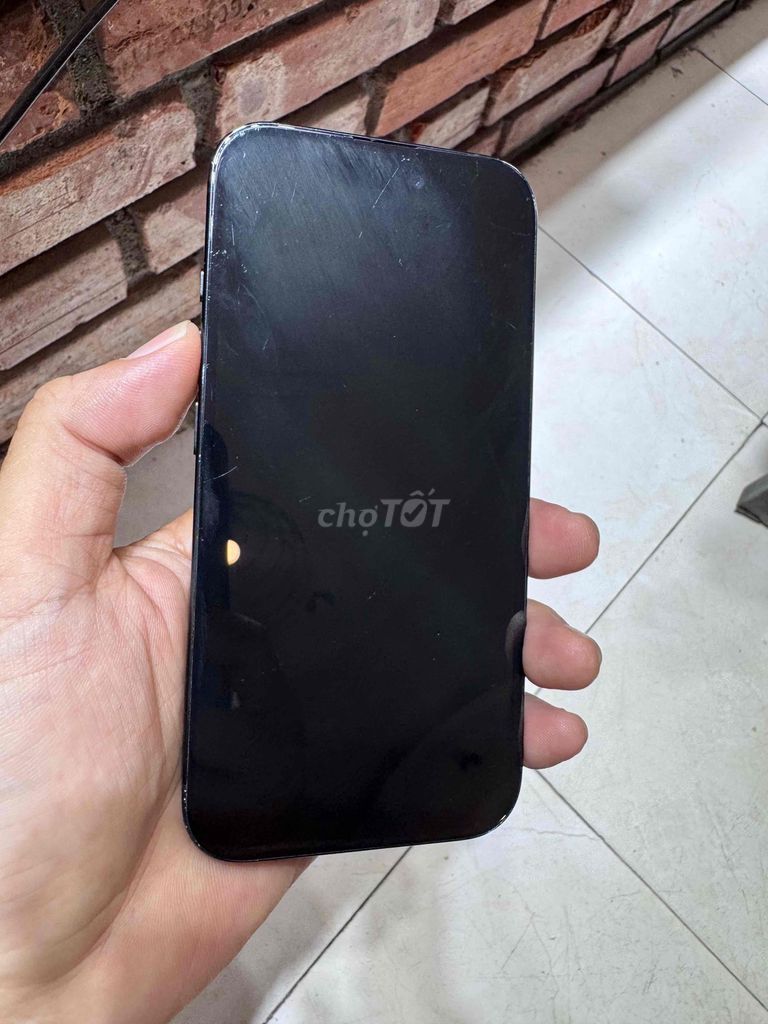 Apple iPhone 16 128GB Đen Đã sử dụng. Mua bán Điện thoại tại Quận Thanh Khê Đà Nẵng được đăng bởi Huỳnh Văn Hải hình 1