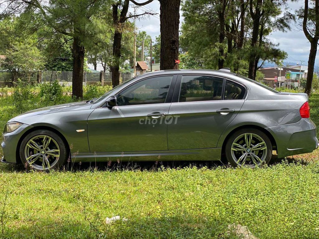 Connect Auto chào bán BMW 325i 2011. Mua bán Ô tô tại Thành phố Pleiku Gia Lai được đăng bởi Connect Auto hình 4