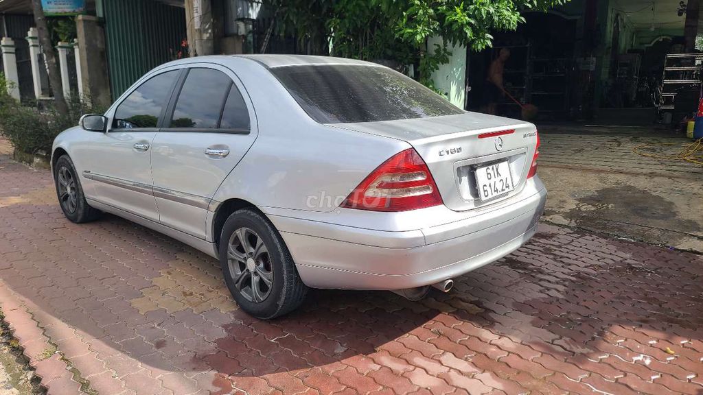 Mercedes 2004 C180K Classic  - 88 km. Mua bán Ô tô tại Thành phố Thủ Dầu Một Bình Dương được đăng bởi THANH DUY hình 5