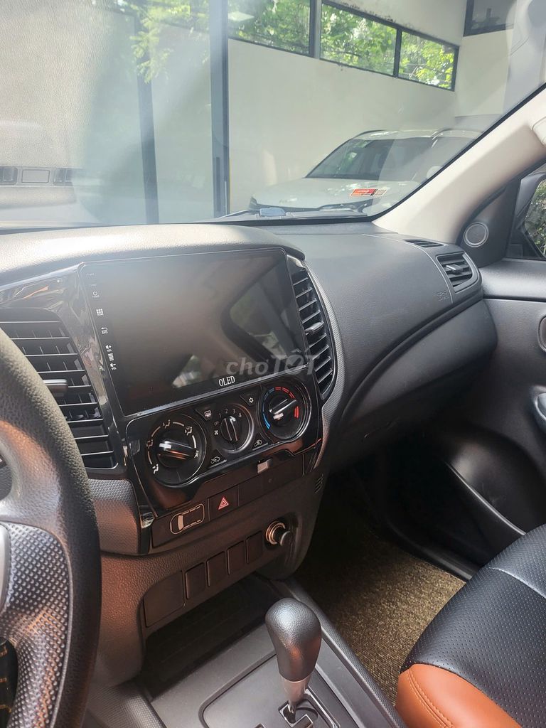 Mitsubishi Triton 2021 4x2 AT Mivec - 8000 km. Mua bán Ô tô tại Quận Tây Hồ Hà Nội được đăng bởi mr đạt hình 8