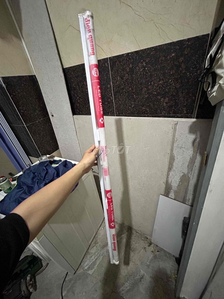 Bóng đèn LED Điện Quang 18W. Mua bán Đèn tại Quận 7 Tp Hồ Chí Minh được đăng bởi Nguyễn Đức Huy hình 1