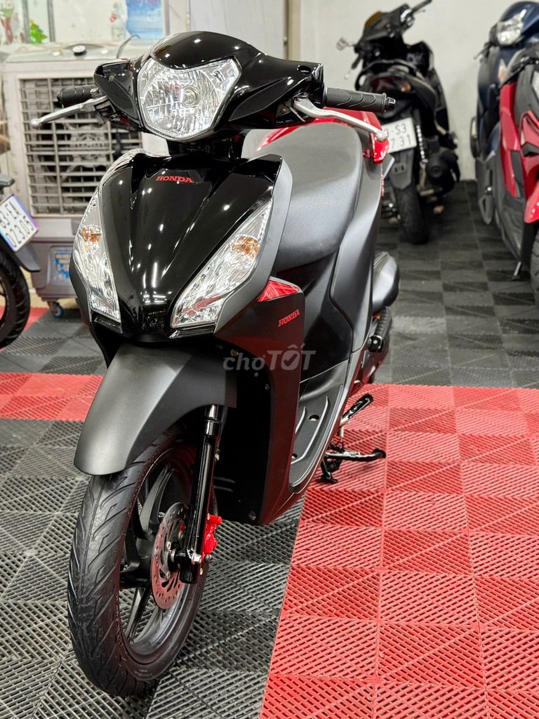 💥Honda Vision 2018 bản Đen nhám- Đỏ BSTP 9 chủ ký. Mua bán Xe máy tại Thành phố Thủ Đức Tp Hồ Chí Minh được đăng bởi XE MÁY THỦ ĐỨC hình 1