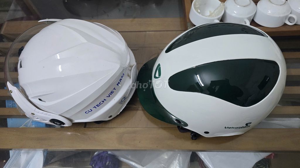 Mũ bảo hiểm thời trang. Mua bán Phụ tùng xe tại Quận Hoàng Mai Hà Nội được đăng bởi Tram Nguyen hình 3
