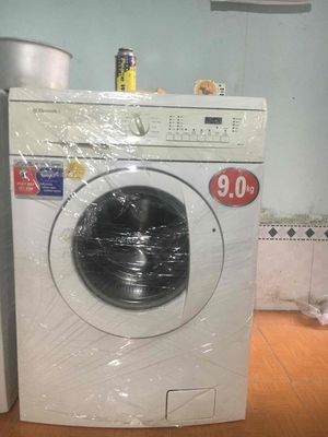 máy giặt electrolux 9kg còn mới
