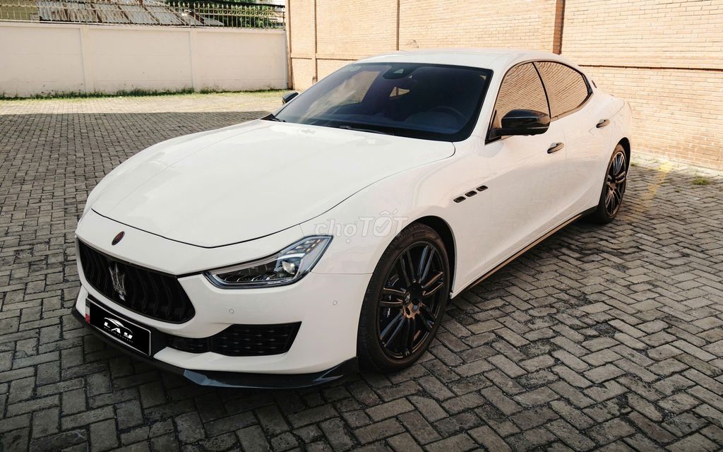 Maserati Ghibli 2018 CHIẾC 1/100 TRÊN THẾ GIỚI