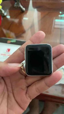 Apple Watch Series 3 42mm - Hư hỏng. Mua bán Thiết bị đeo thông minh tại Quận Bình Tân Tp Hồ Chí Minh được đăng bởi trang ngọc