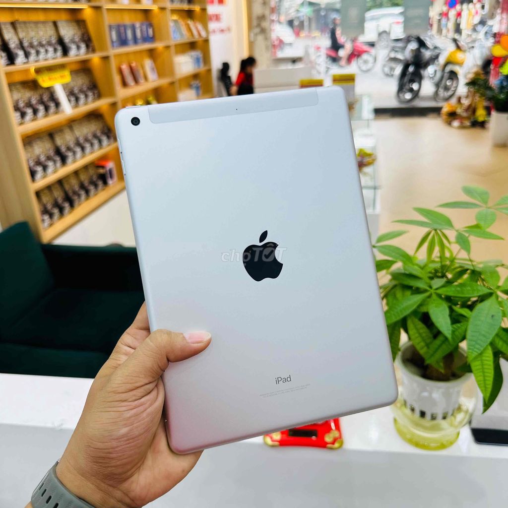 🍎iPad Gen 6 32GB Trắng đẹp nguyên bản 99% P90👇