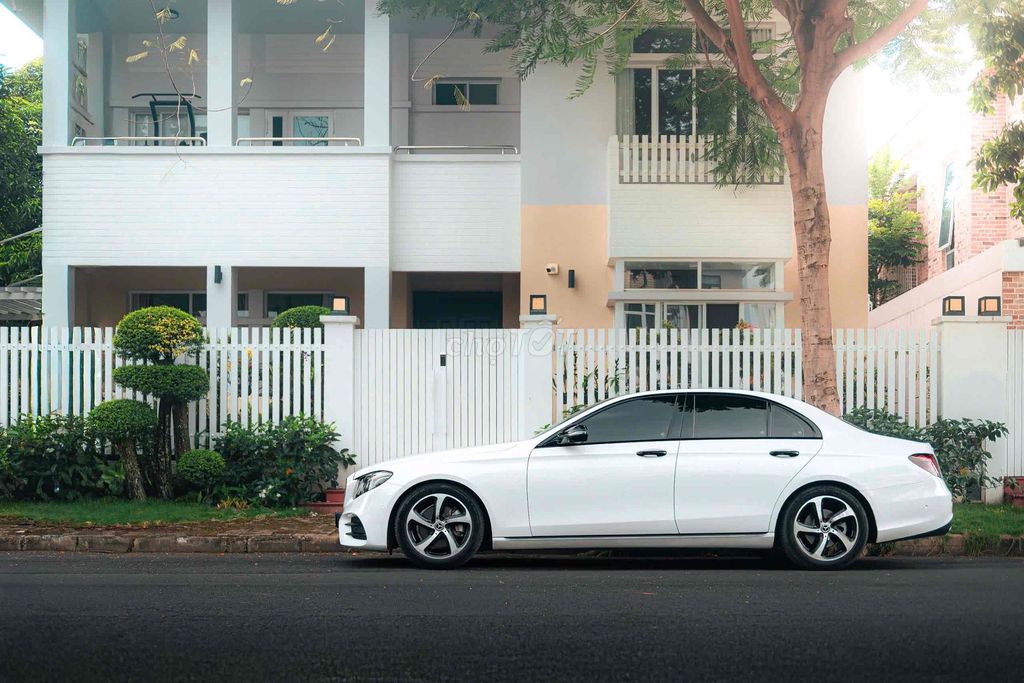 LONG ANH AUTO về Mercedes E200 Sport Limited 2019. Mua bán Ô tô tại Quận 7 Tp Hồ Chí Minh được đăng bởi LongAnh AuTo  hình 6