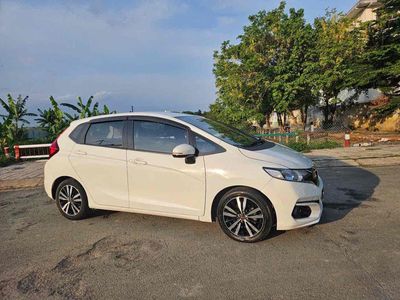 Honda Jazz 2019 1.5 VS - 90000 km. Mua bán Ô tô tại   được đăng bởi Thuỳ Giang