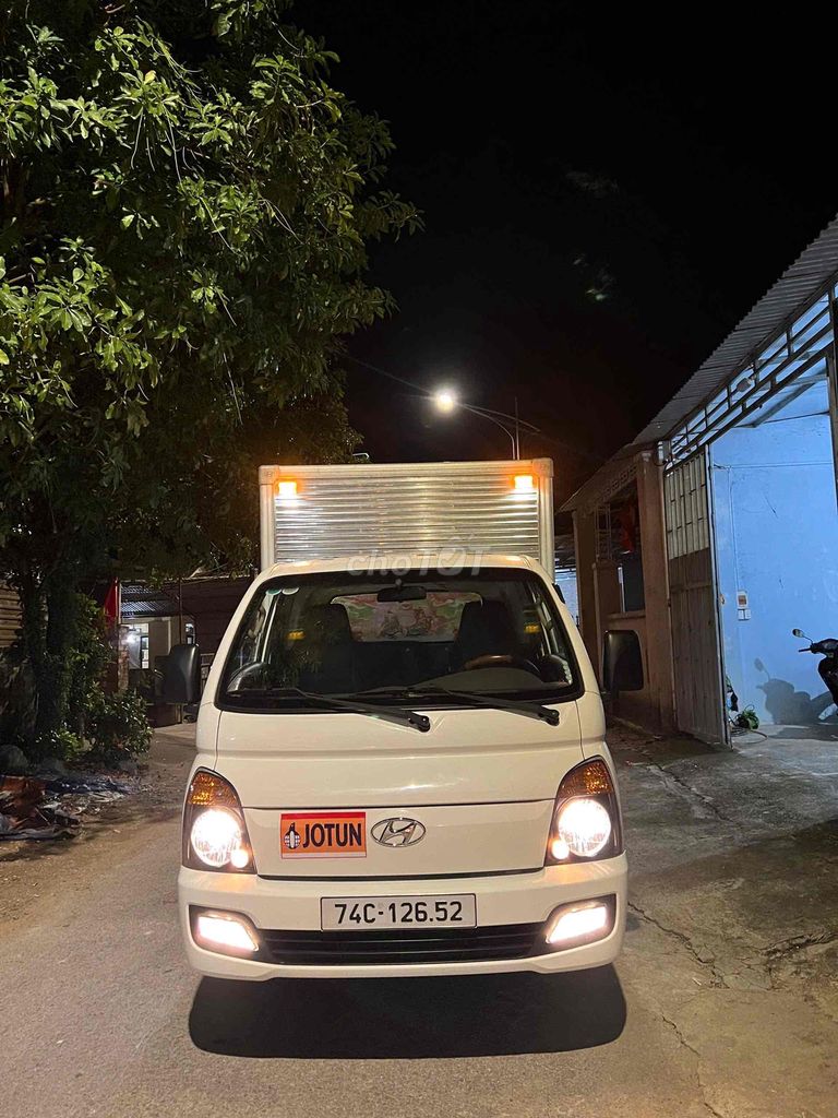 Hyundai Solati 2019 Hyundai Solati - 40000 km. Mua bán Ô tô tại Thành Phố Đồng Hới Quảng Bình được đăng bởi Cu soc hình 1