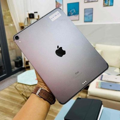 iPad Pro 11 Inch 2018 1TB 4G 98% Pin 94%
