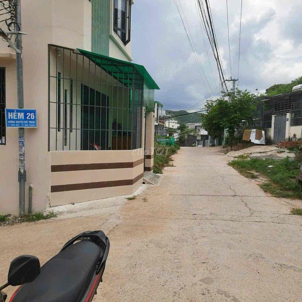 đất hẻm 4m gần đường Nguyễn Đức Thuận Vĩnh hoà 55m2 giá 1 tỷ 650