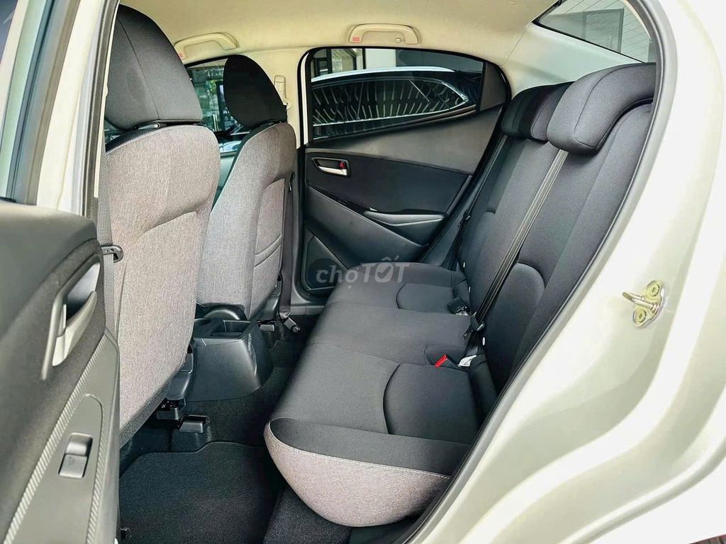 Mazda 2 1.5 AT (tự động) tặng full quà chính hãng. Mua bán Ô tô tại Quận Bình Tân Tp Hồ Chí Minh được đăng bởi Ô Tô Bình Tân HCM hình 3