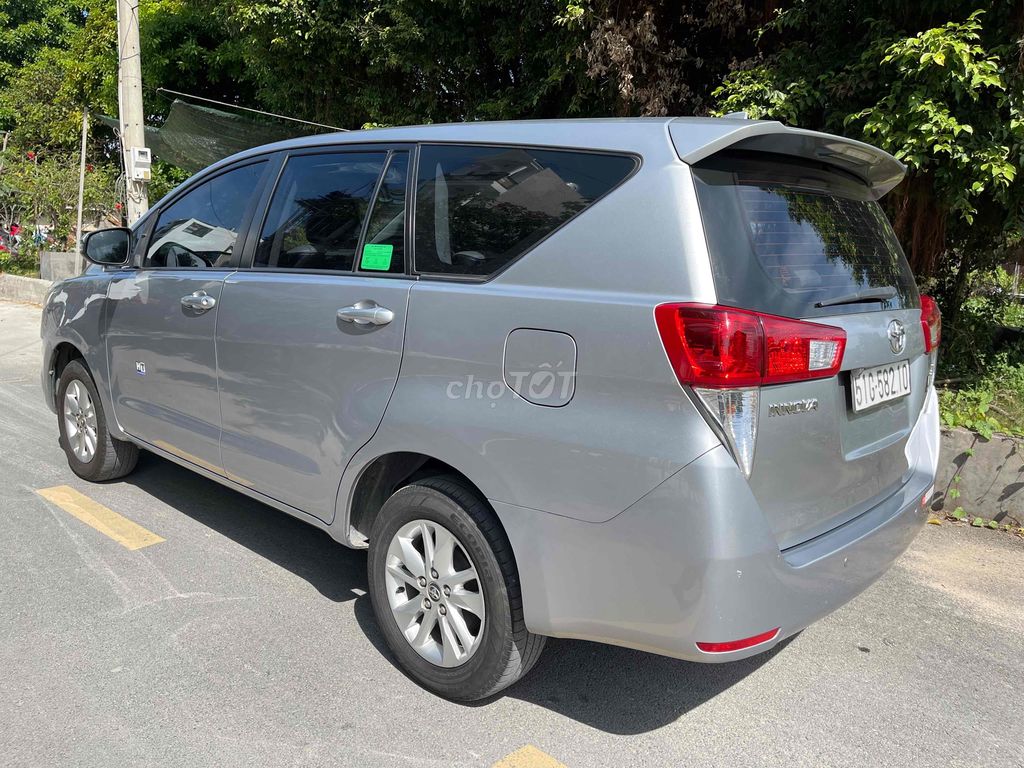 Toyota Innova 2018 2.0E - 86166 km