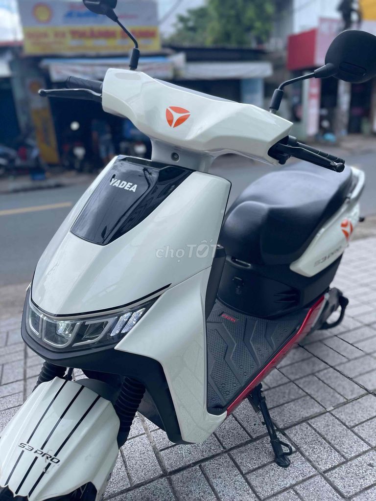 Xe máy điện Yadea S3 Pro Trắng bọc keo bstp