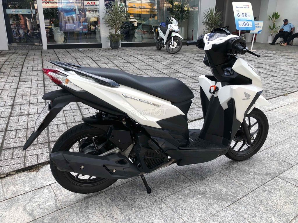 Honda Vario 150 2016 Trắng. Mua bán Xe máy tại Quận Thốt Nốt Cần Thơ được đăng bởi Nguyễn Văn Hải hình 7