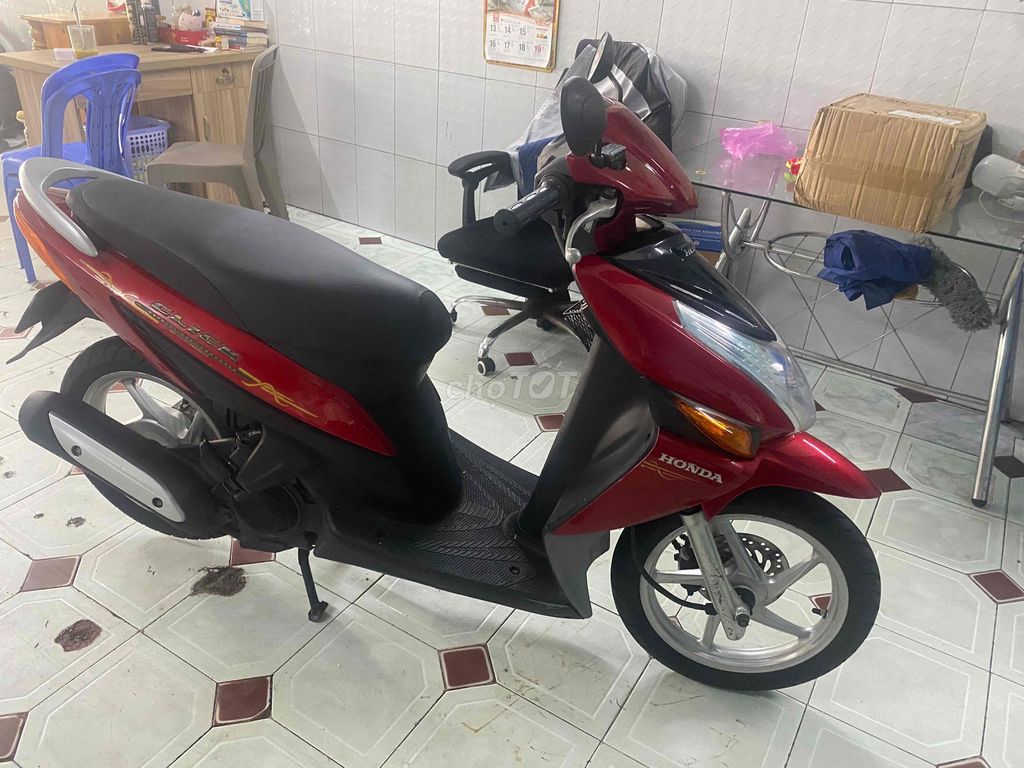 Xe Click đỏ. Mua bán Xe máy tại Quận 7 Tp Hồ Chí Minh được đăng bởi thanh xuân hình 5