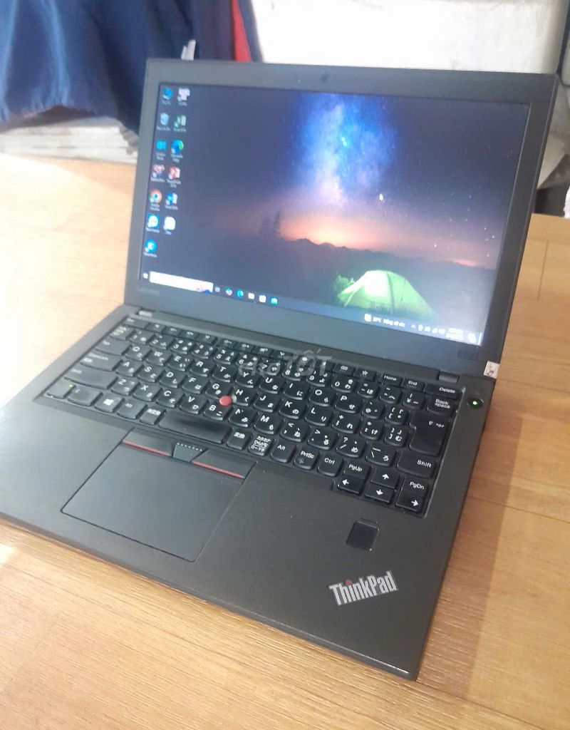 Laptop Lenovo ThinkPad i5 7300U 8GB 256GB new 98%