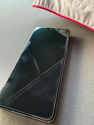 Google Pixel 8 pro 128 màu đen quốc tế. Mua bán Điện thoại tại Quận Cái Răng Cần Thơ được đăng bởi Huỳnh Thừa Kế