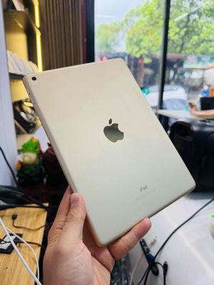 iPad Gen5. Mua bán Máy tính bảng tại Thành phố Huế Thừa Thiên Huế được đăng bởi khanh cao